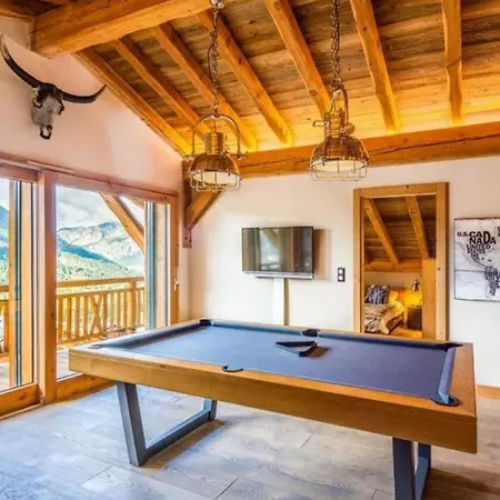 Fabulous Private Sauna Jacuzzi